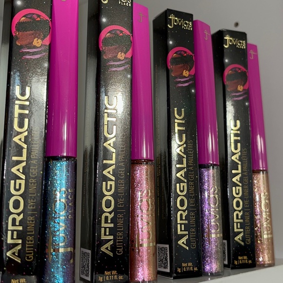 Juvia’s Place VENUS Liquid Eyeliner - Picture 7 of 8